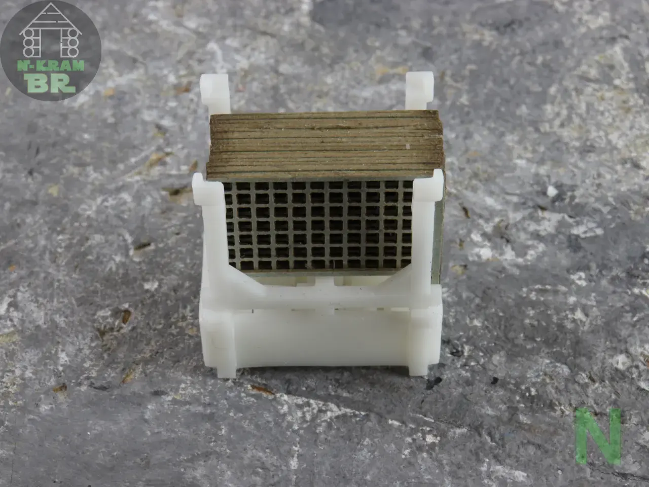 N1159 Palette für Absperrgitter – Bild 2