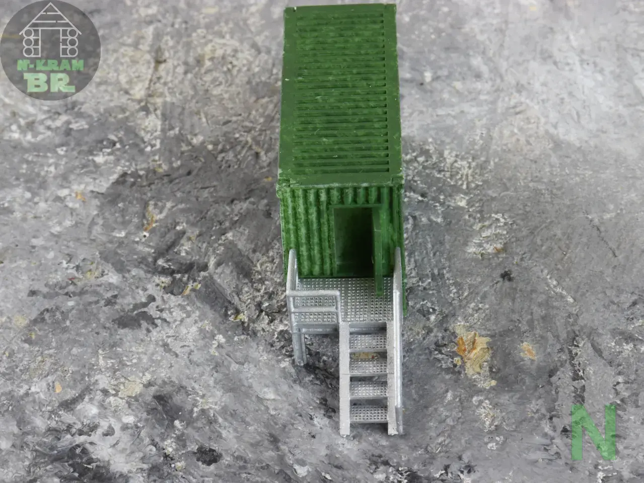 Treppe für Sanitärcontainer
